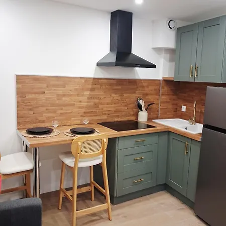 Le Jasmin T2 Renovated Air Conditioning Wifi And Parking דירה